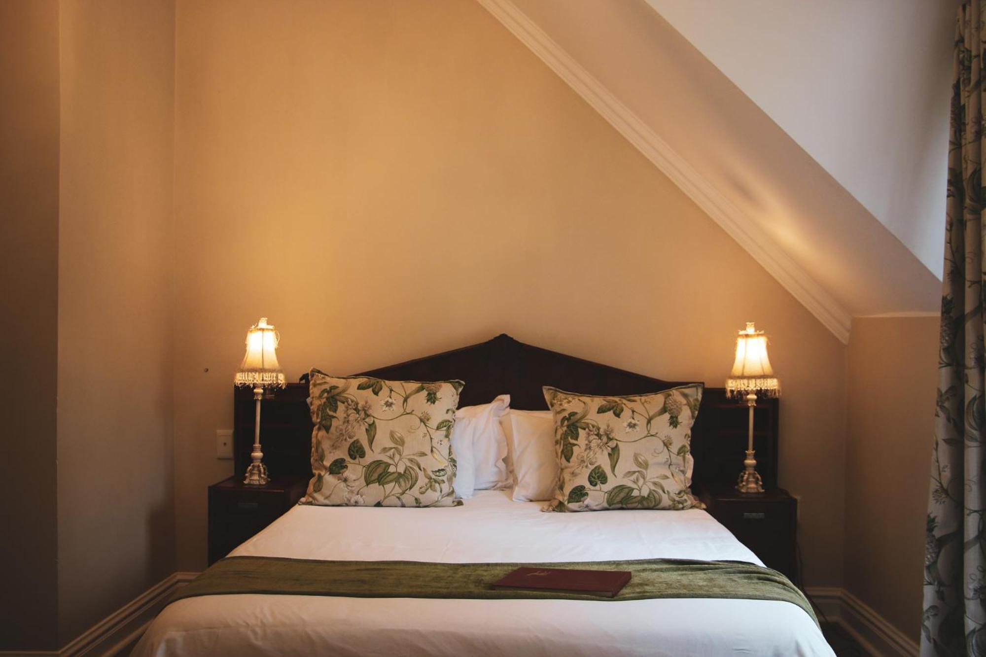 Hotel Rawdons & Brewery